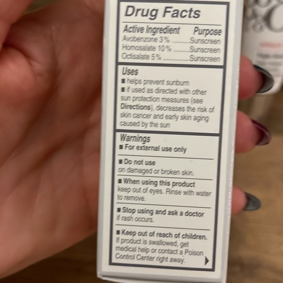 Elizabeth Arden Great 8 Hour Daily Defense Moisturizer + Sunscreen SPF 35 New - Picture 4 of 8